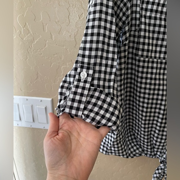 Button down Shirt - Picture 3 of 5